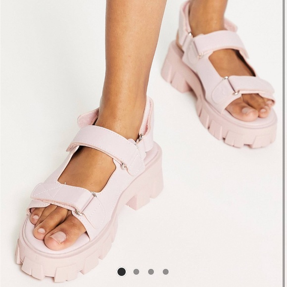 Pink chunky sandals, size 9 - Picture 3 of 6